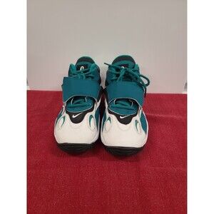 Nike Air Speed Turf White Green BQ9632-103 Size 6.5Y Youth Basketball Shoes